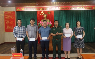 Công ty Cổ phần 319 Miền Trung: Tổ chức các hoạt động “Đền ơn đáp nghĩa” năm 2023 Công ty Cổ phần 319 Miền Trung: Tổ chức các hoạt động “Đền ơn đáp nghĩa” năm 2023